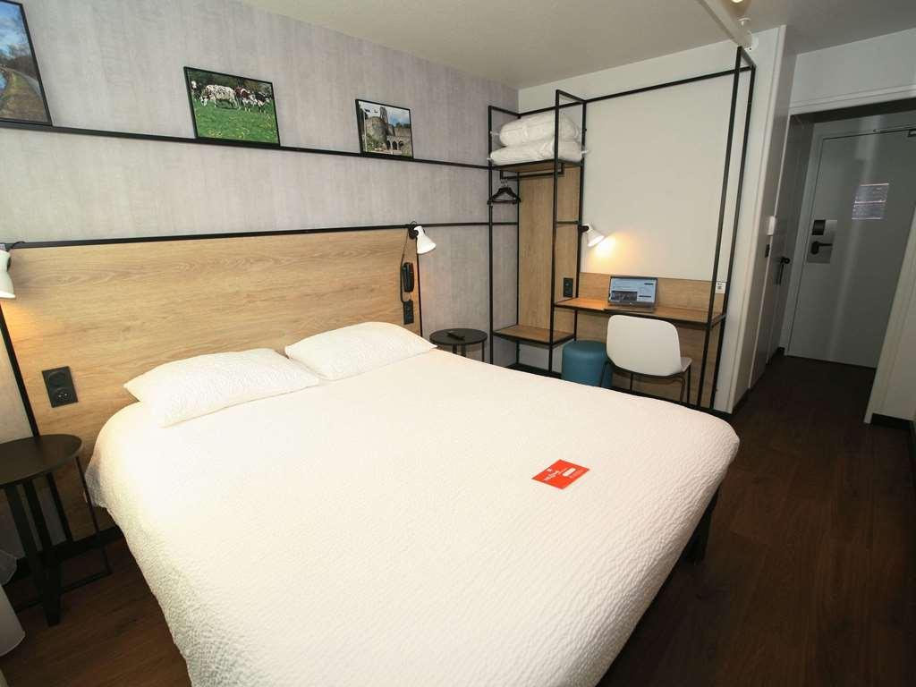 Hotel Ibis Saint-Lô Zimmer foto